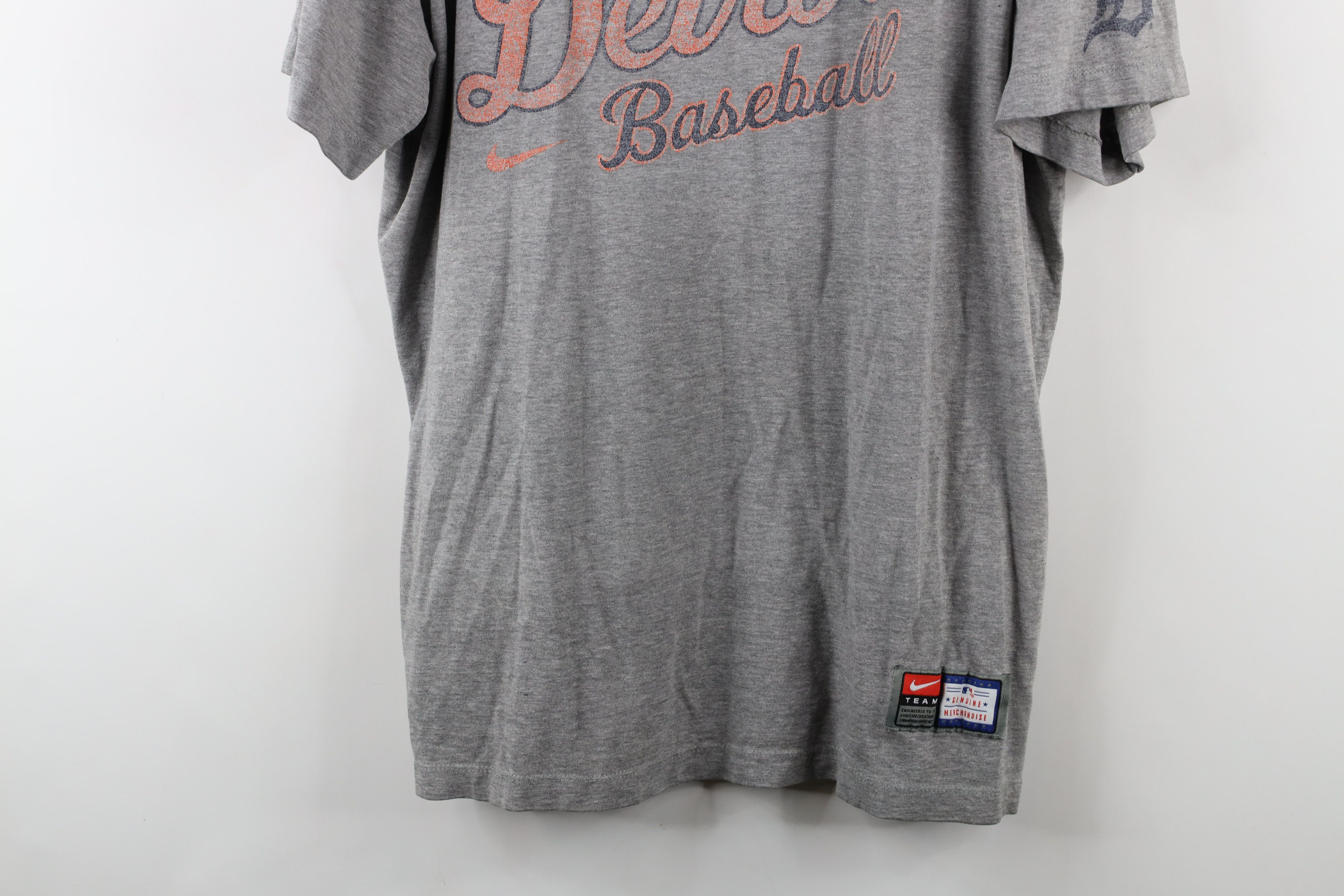 Nike × Vintage Vintage Nike Mini Swoosh Detroit Tigers Baseball T-Shirt Size US XL / EU 56 / 4 - 3 Thumbnail