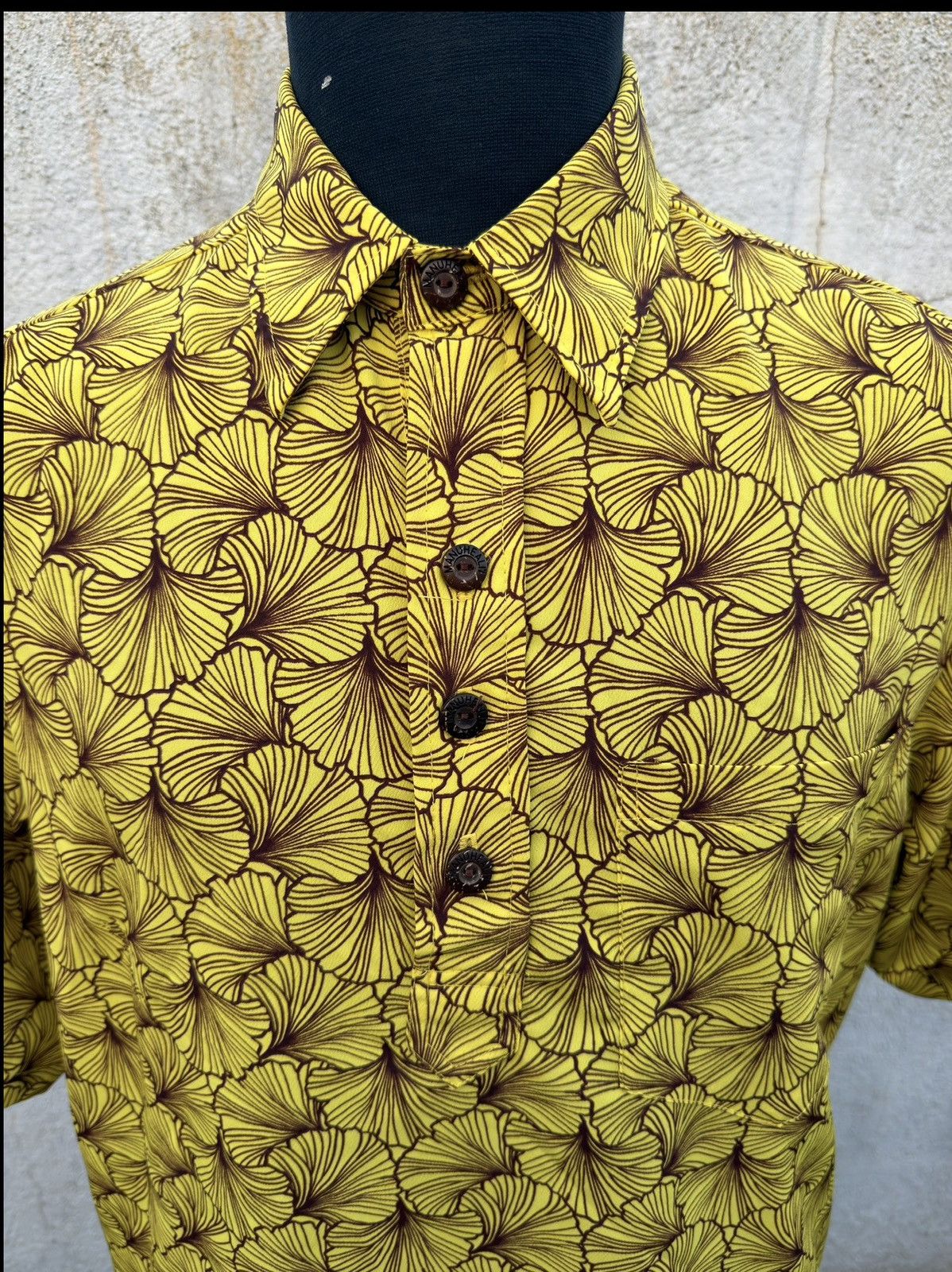 Other PreOwned Manuhealii Hawaiian Print Multicolored Men's M Size US M / EU 48-50 / 2 - 3 Thumbnail