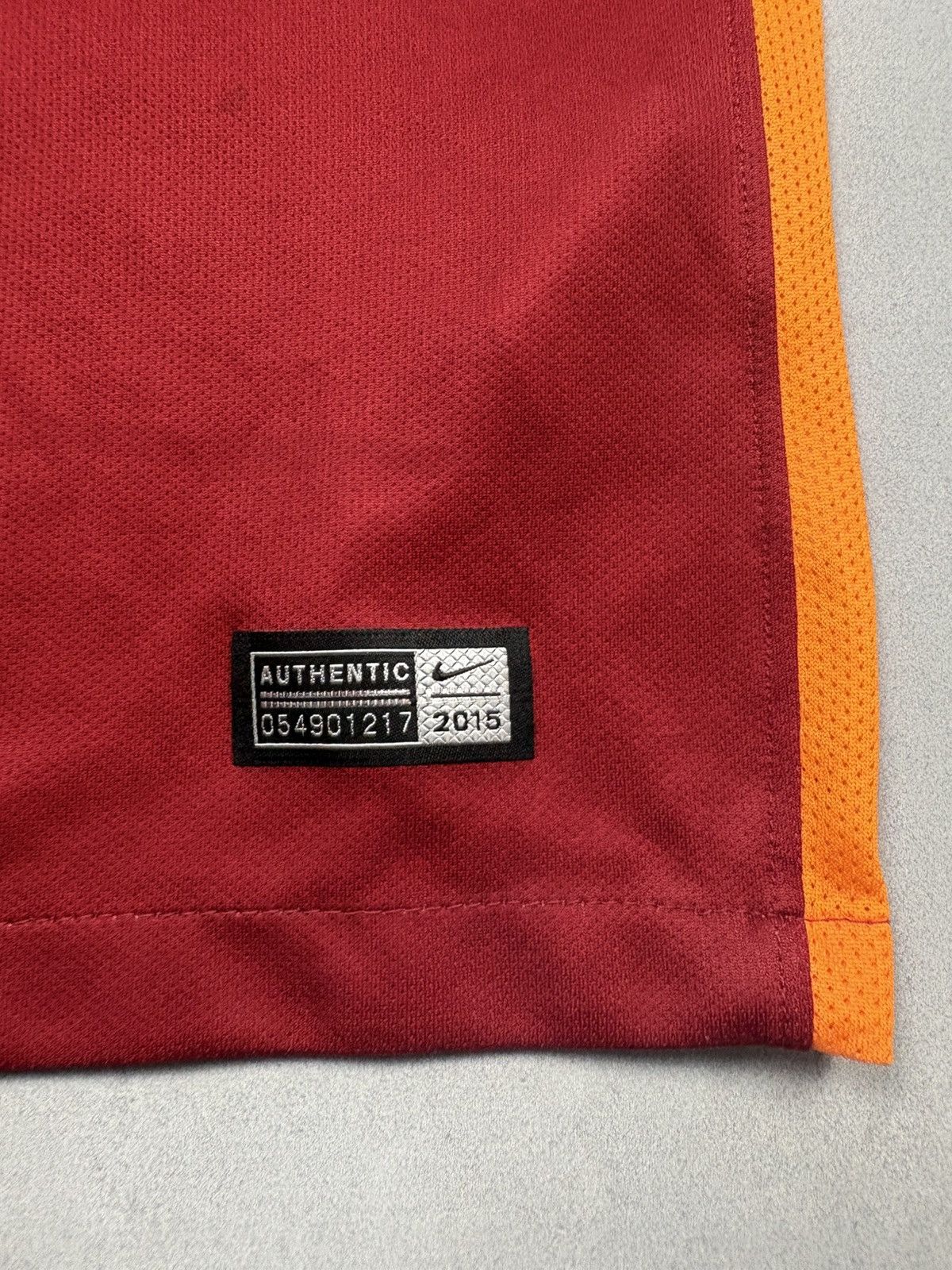Nike Nike Galatasaray 2015 2016 Home Jersey Football Kit Shirt M Size US M / EU 48-50 / 2 - 4 Thumbnail