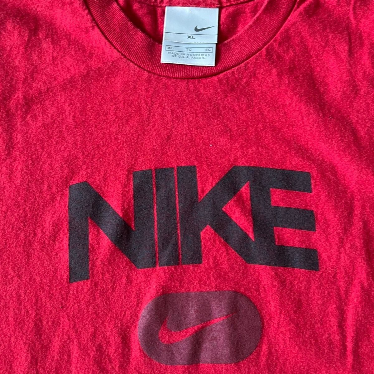 Nike × Vintage Vintage Nike Swoosh T Shirt XL Made In Canada 90s 2000s Size US XL / EU 56 / 4 - 2 Thumbnail