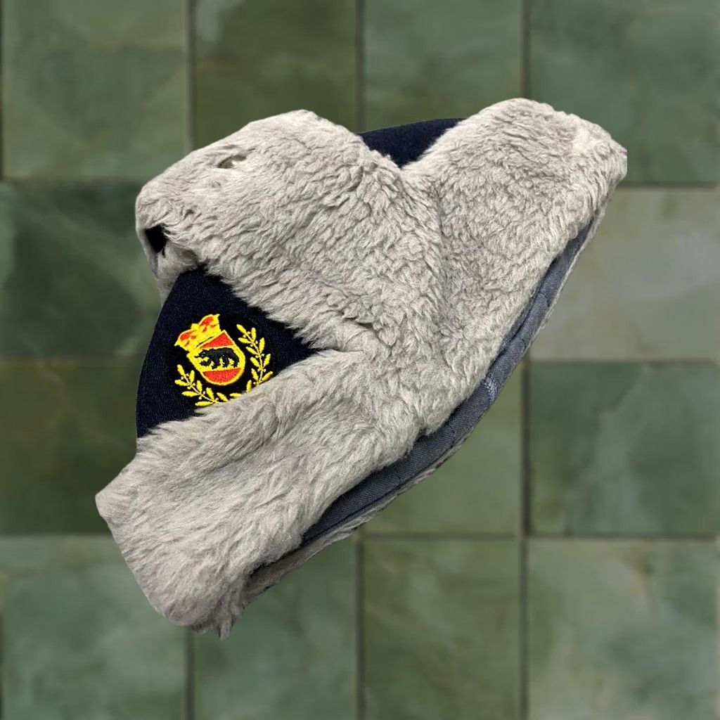 Vintage Louis Zimmermann Ag Mutzenfabrik Bern Winter Wool Hat 56.5 Gray 90s Swiss Army Bern Mens/Hats Size ONE SIZE - 1 Thumbnail