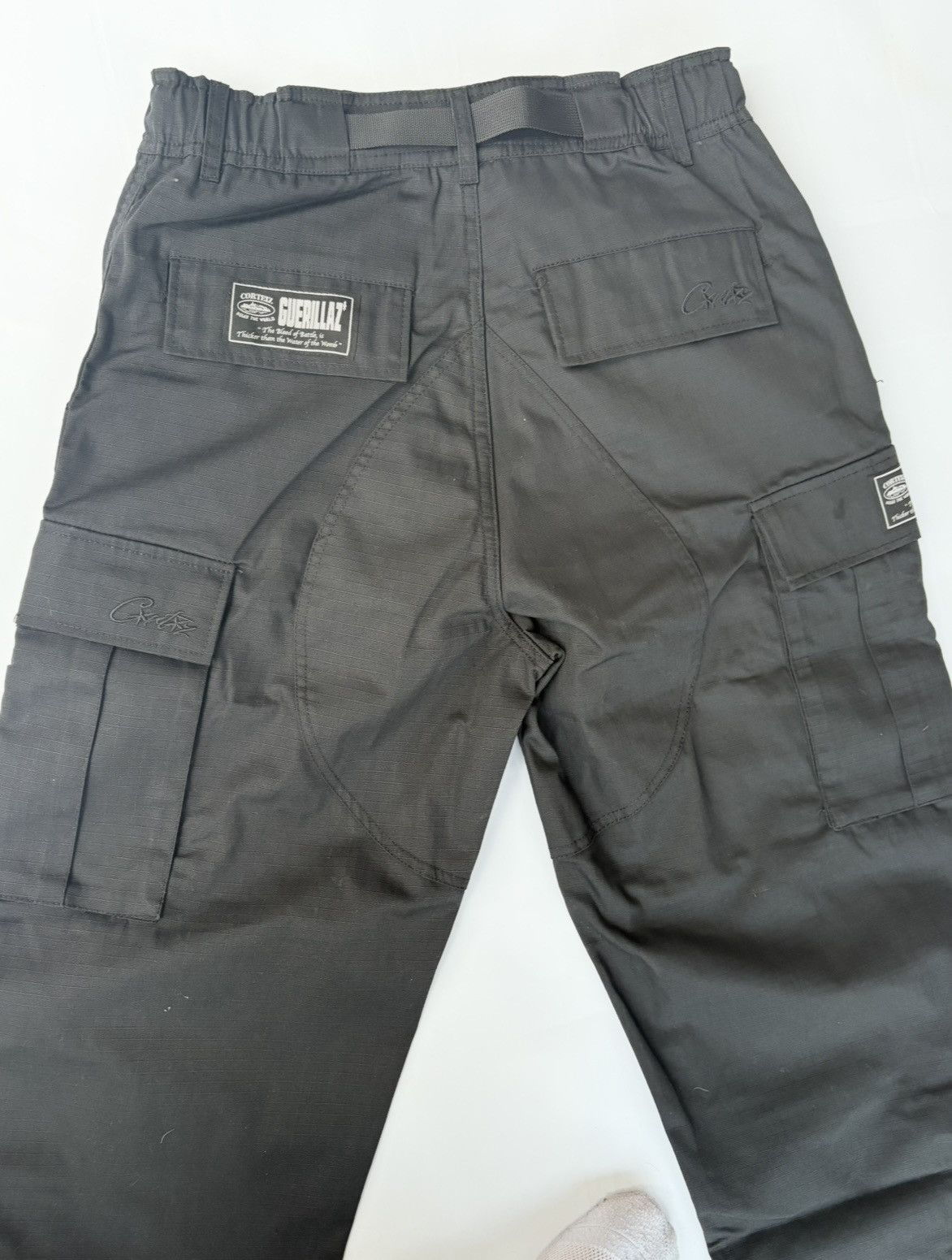 Corteiz Corteiz Rtw Triple Black Alcatraz Guerrilaz Cargo Trousers Size US 30 / EU 46 - 3 Thumbnail