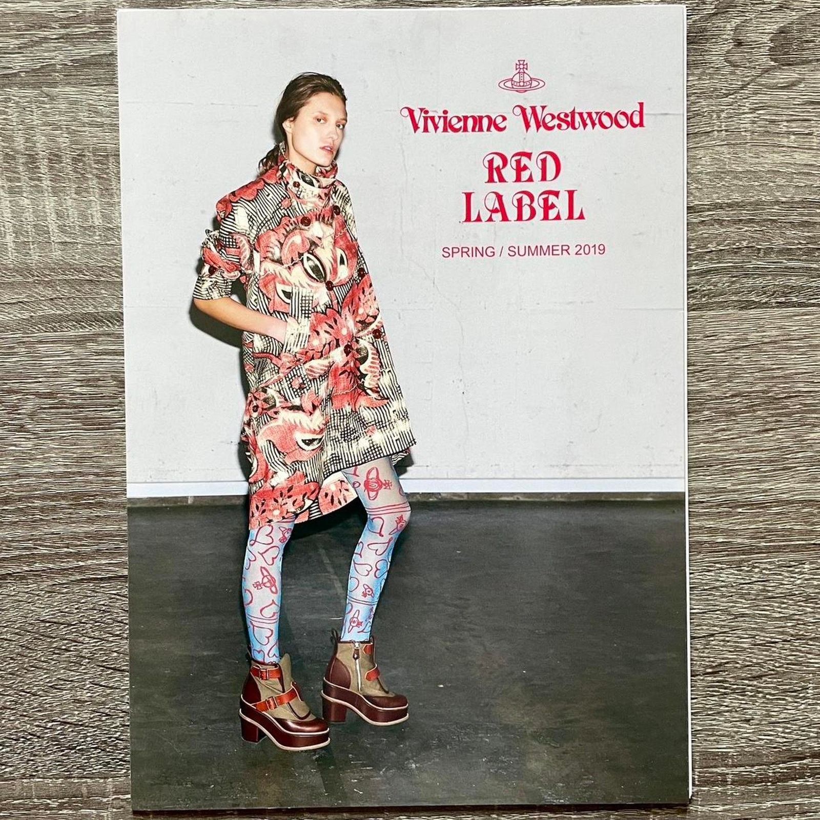 Vivienne Westwood Vivienne Westwood red label SPRING / SUMMER 2019 catalog Size ONE SIZE - 1 Thumbnail