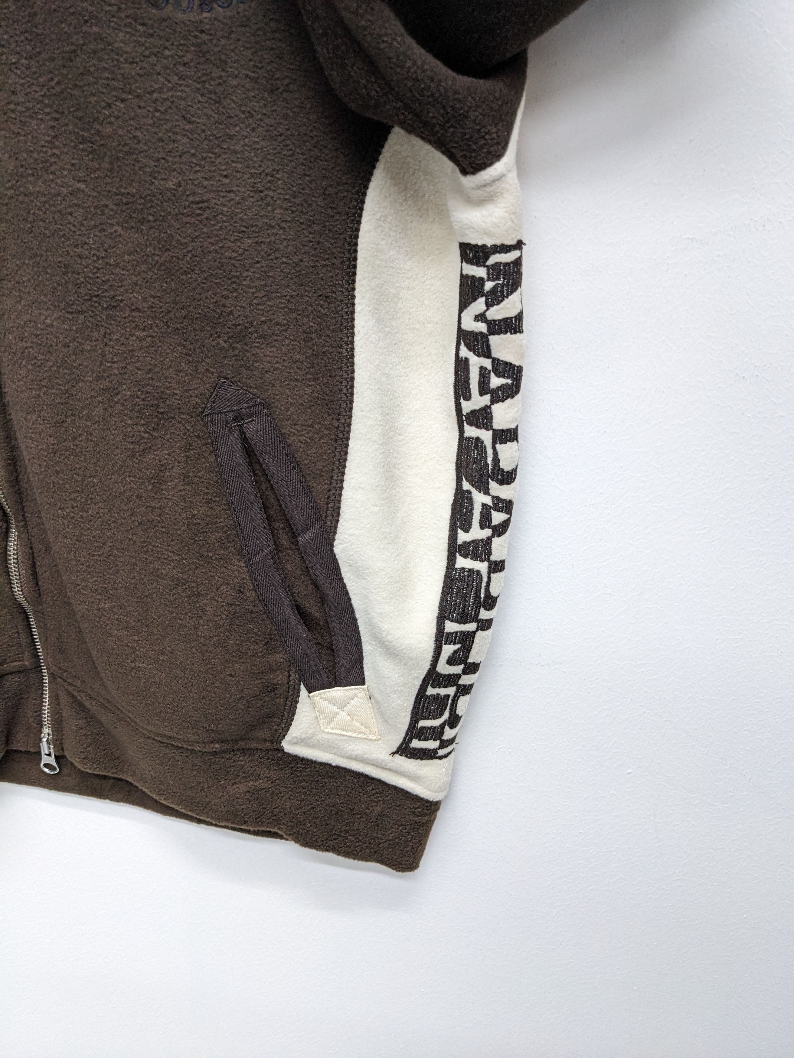 Napapijri NAPAPIJIRI GEOGRAPHIC ANTARCTIC SURVEY HOODIES Size US L / EU 52-54 / 3 - 4 Thumbnail