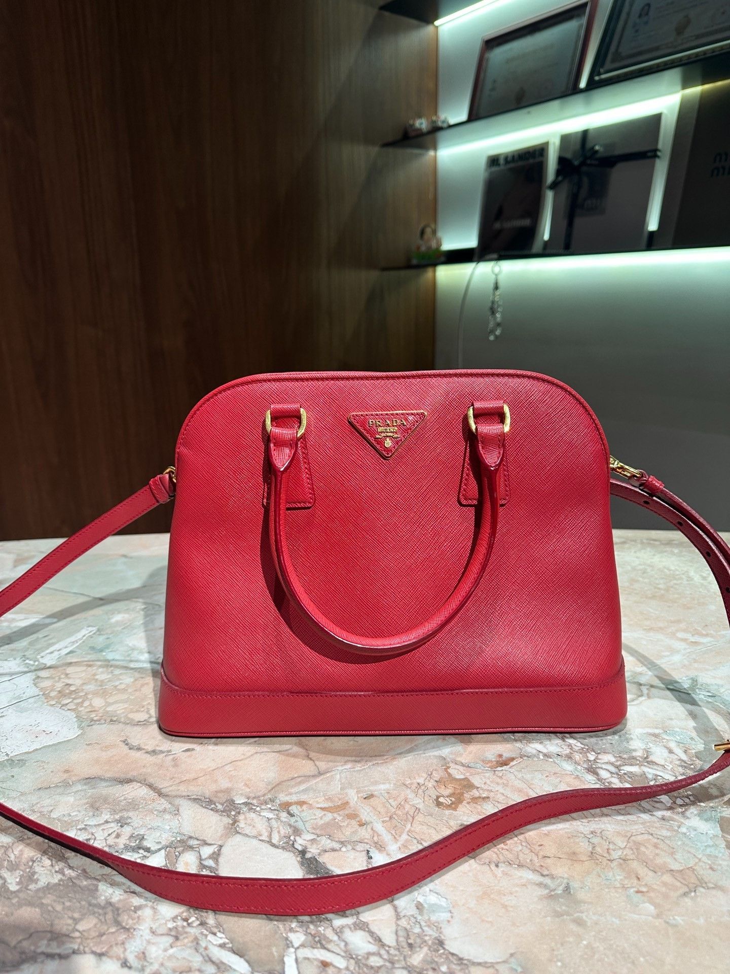 Prada Prada Red Cross-Grain Cowhide Bag Size ONE SIZE - 1 Thumbnail