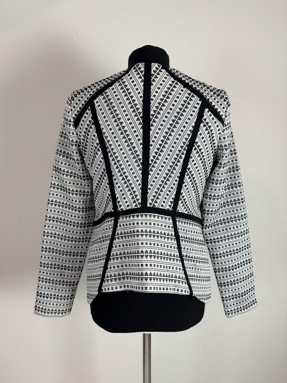 ALEXIS ALEXIS Geometric Zip-Front Jacket Tribal/Aztec Print Size S / US 4 / IT 40 - 9 Thumbnail