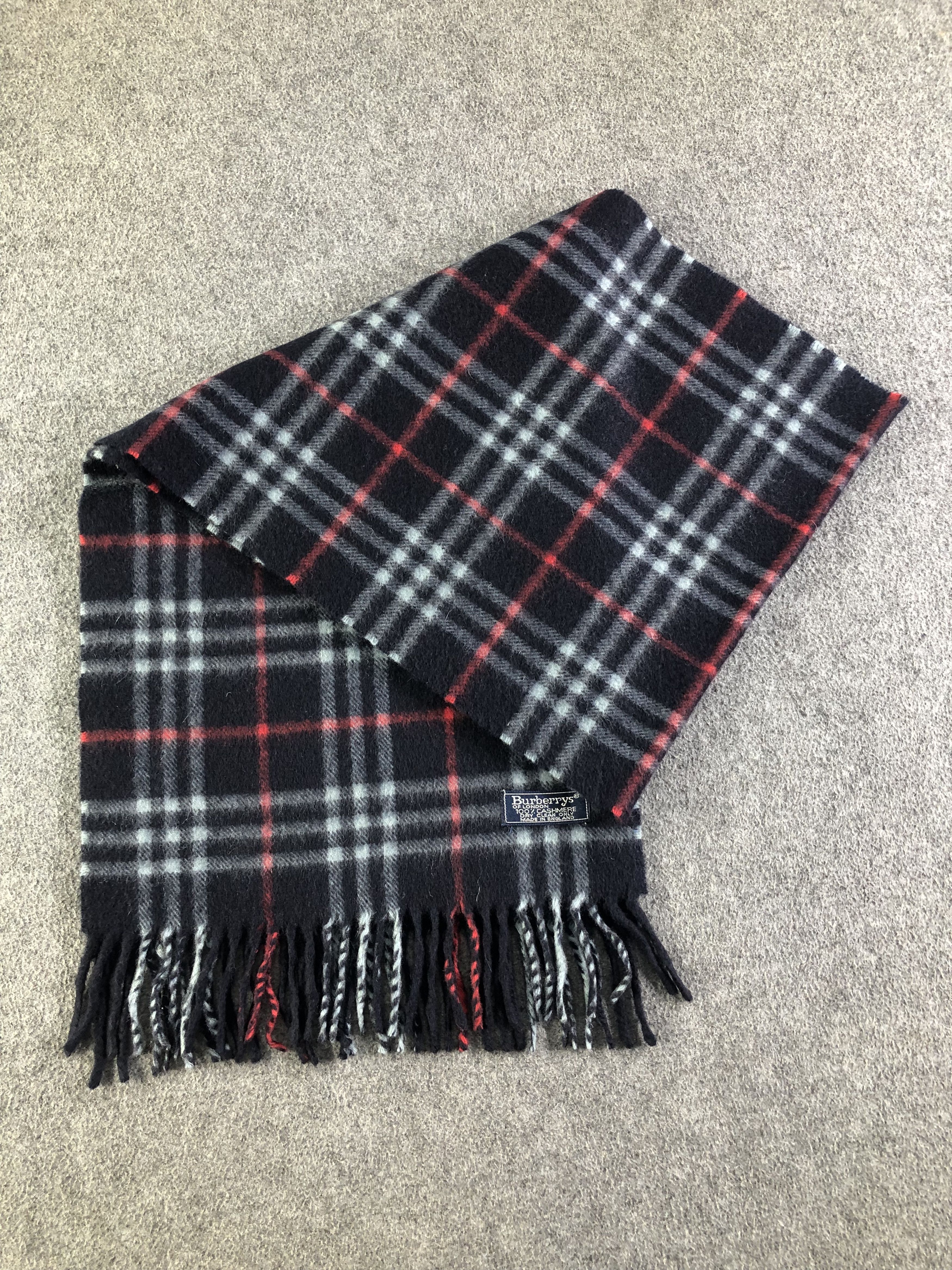 Burberry Burberrys Cashmere Scarf / Muffler / Neckwear SS1363 Size ONE SIZE - 5 Thumbnail