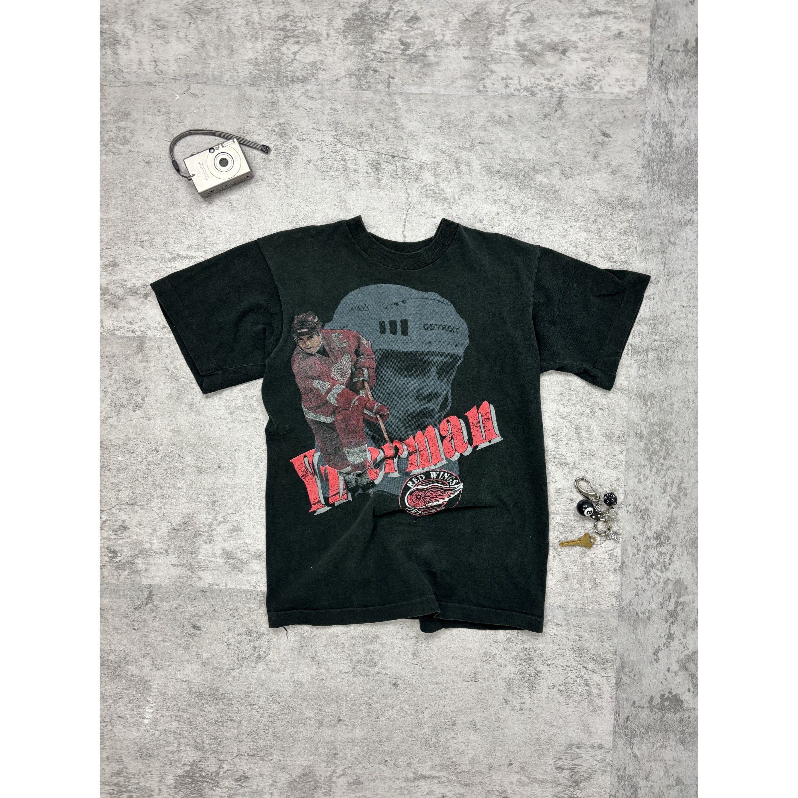 Other Vintage 80s Rare Detroit Red Wings Steve Yzerman 1989 T Size US M / EU 48-50 / 2 - 1 Thumbnail