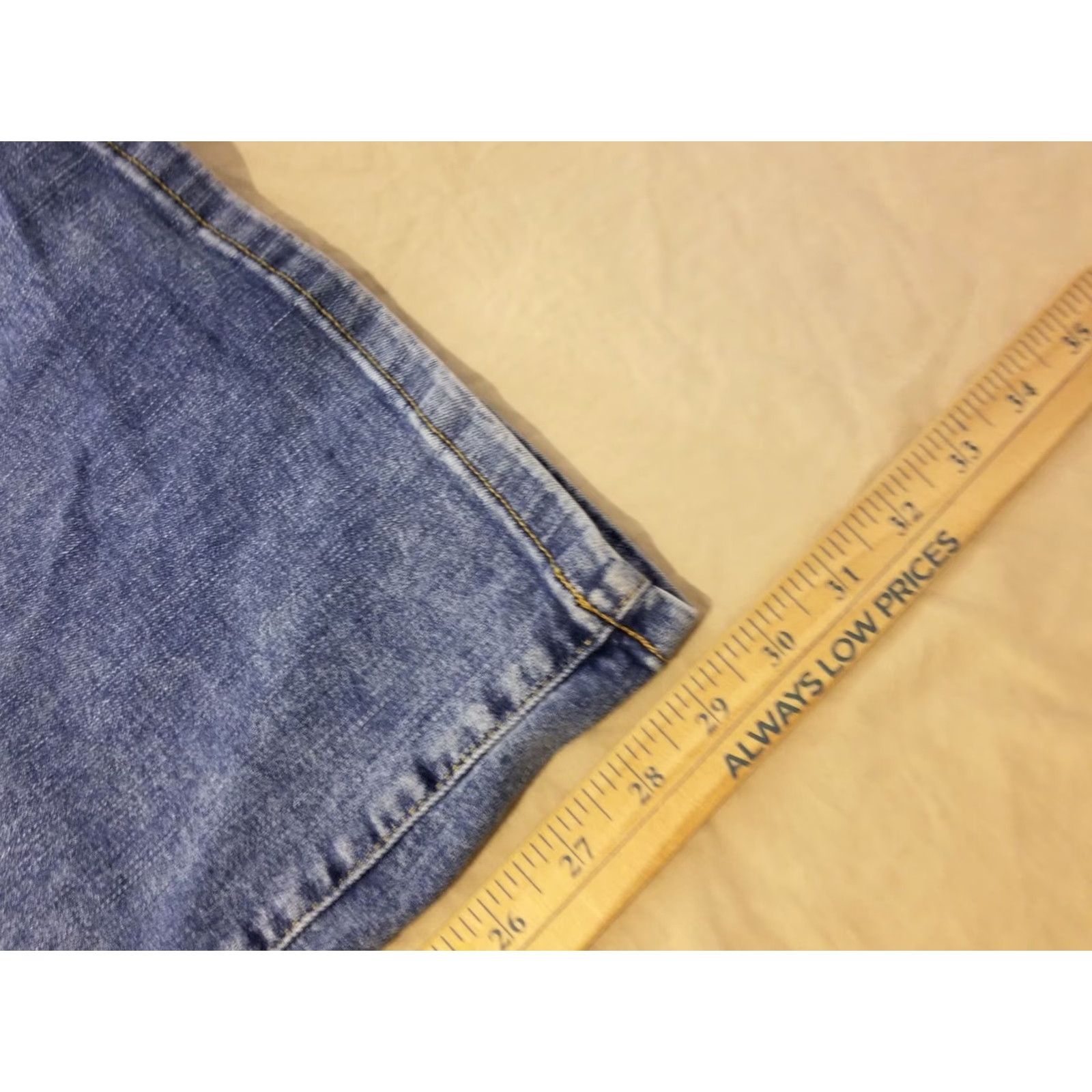 Banana Republic Womens Banana Republic Jeans 35 20 Denim Wide Leg Mom Denim Jeans Wide-Leg Blue Womens Banana Republic Jeans 35 20 Blue Women Size 24" / US 00 / IT 34 - 7 Thumbnail