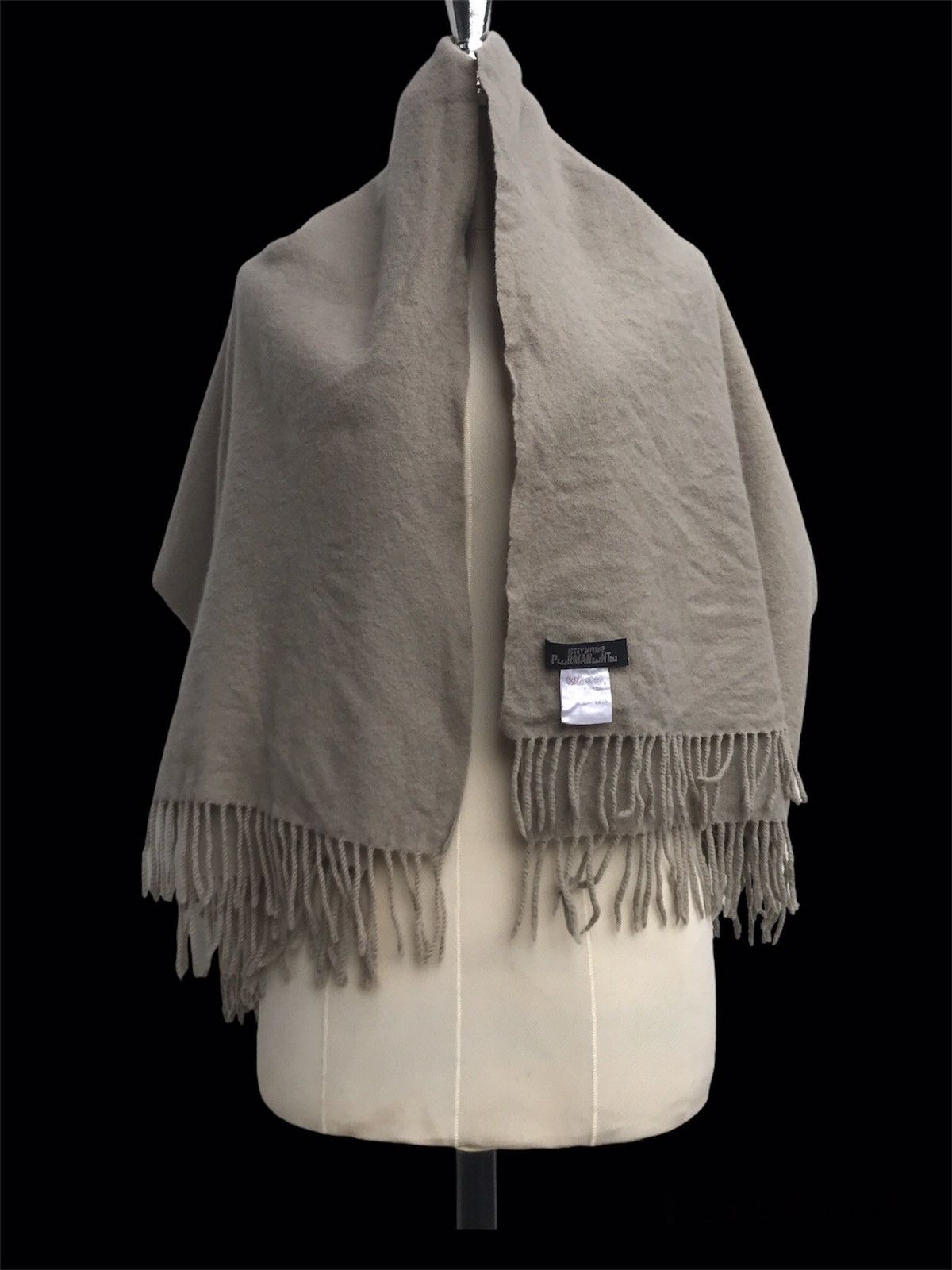 Issey Miyake Vintage Issey Miyake Permanente Wool Scarf/Muffler Size ONE SIZE - 3 Thumbnail
