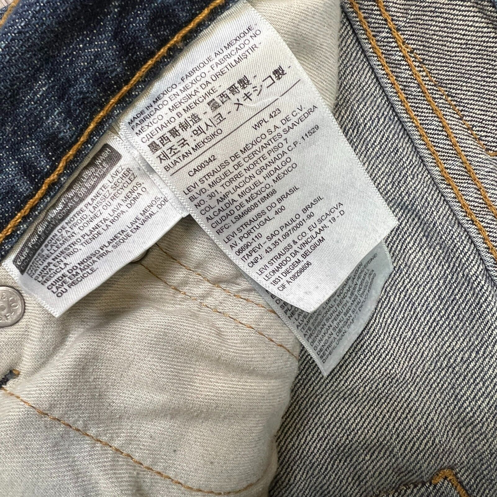 Levi's × Vintage Levi's 505 Jeans 36x32 Regular Fit Straight Leg Denim Pants Size US 36 / EU 52 - 9 Thumbnail