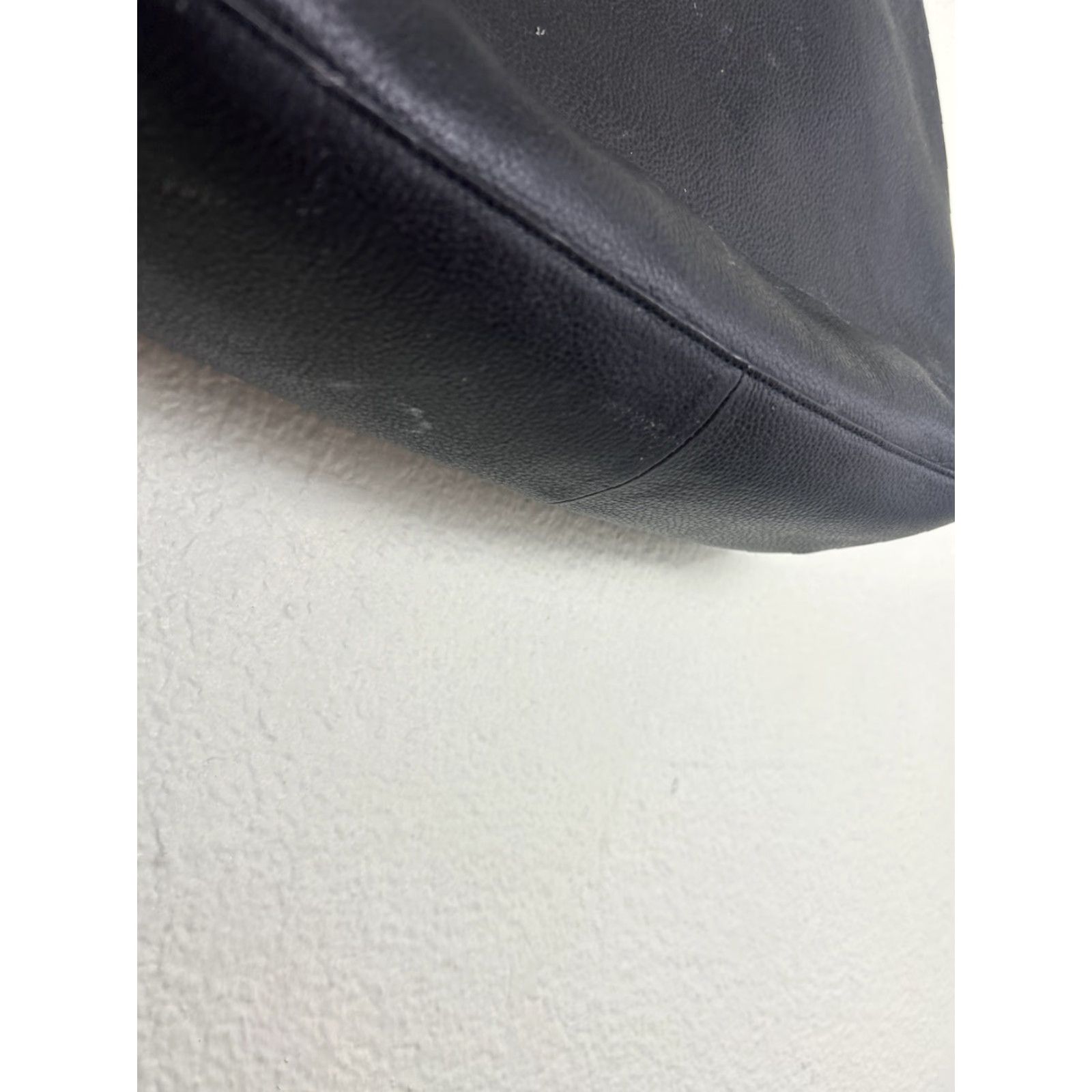 Cole Haan Cole Haan Tote Bag Large Black Pebbled Leather Double Handle Signs Of Wear Size ONE SIZE - 7 Thumbnail