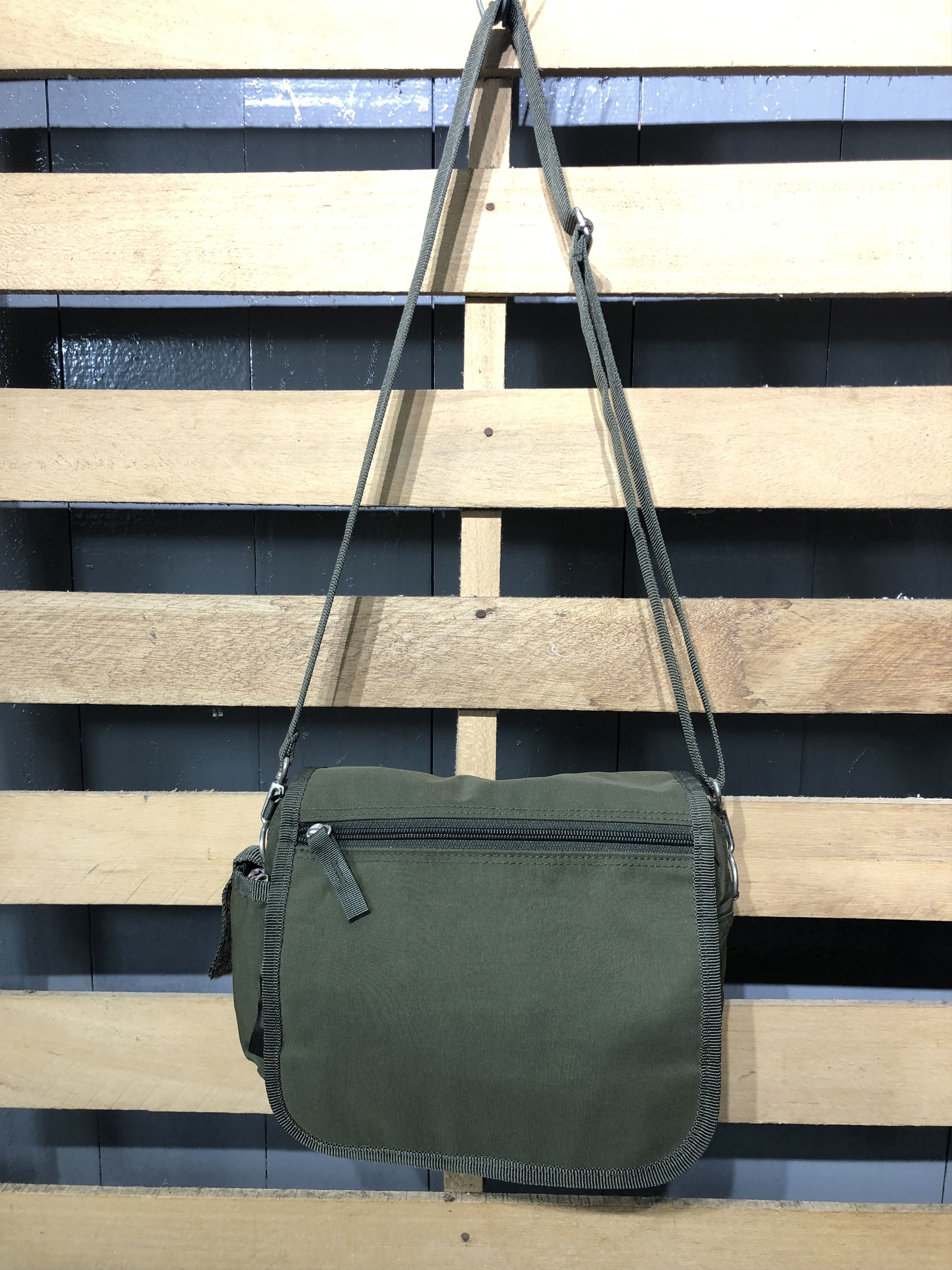 Japanese Brand Japanese Olive Green Style Nylon Crossbodybag Size ONE SIZE - 1 Thumbnail