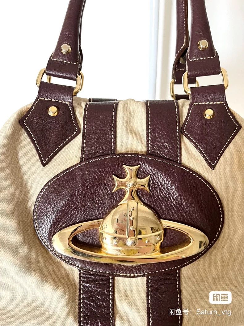 Vivienne Westwood Vivienne Westwood size os Mip color scheme, golden Saturn o Size ONE SIZE - 4 Thumbnail