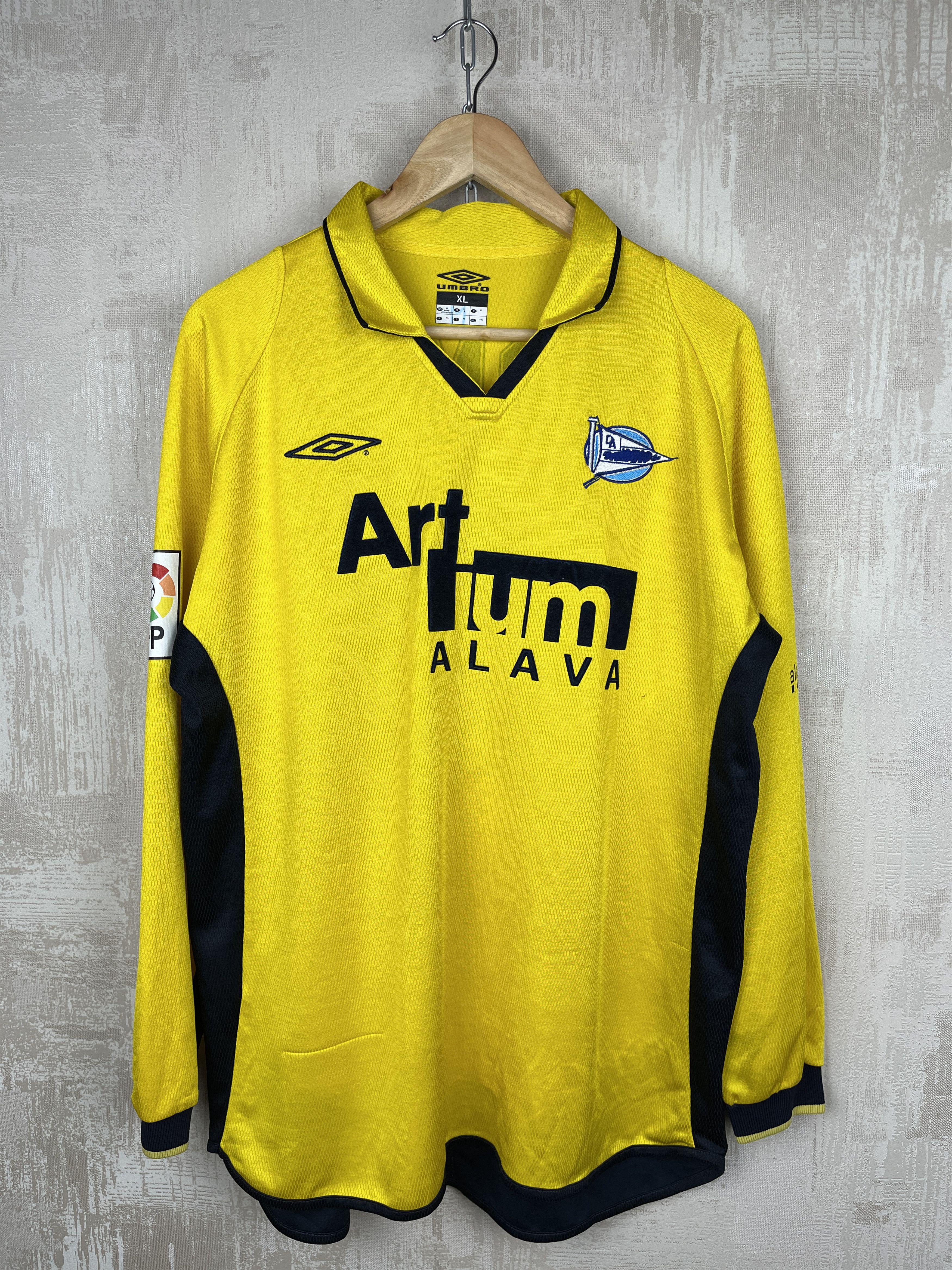 Umbro 2002/03 Alaves Deportivo Away Football Tomic # 2 Jersey Size US XL / EU 56 / 4 - 2 Thumbnail