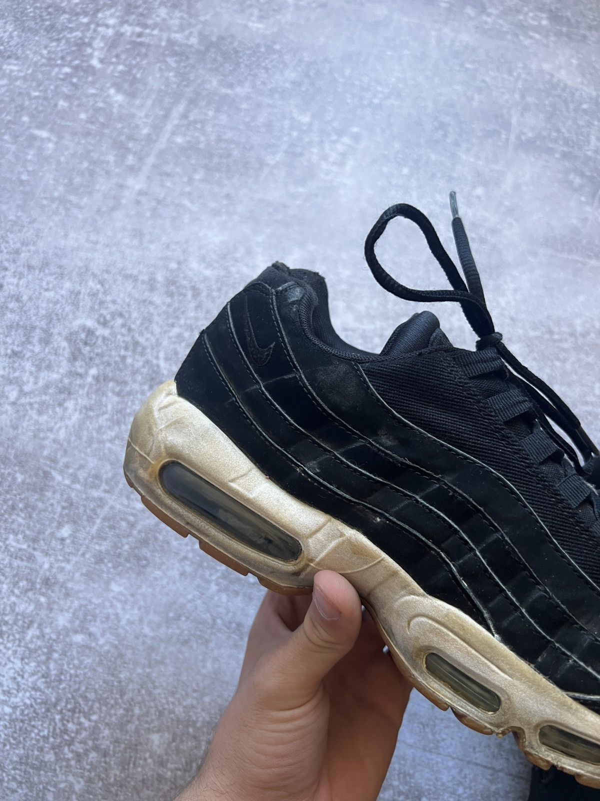 Nike Air Max 95 Triple Black Size US 10 / EU 43 - 4 Thumbnail