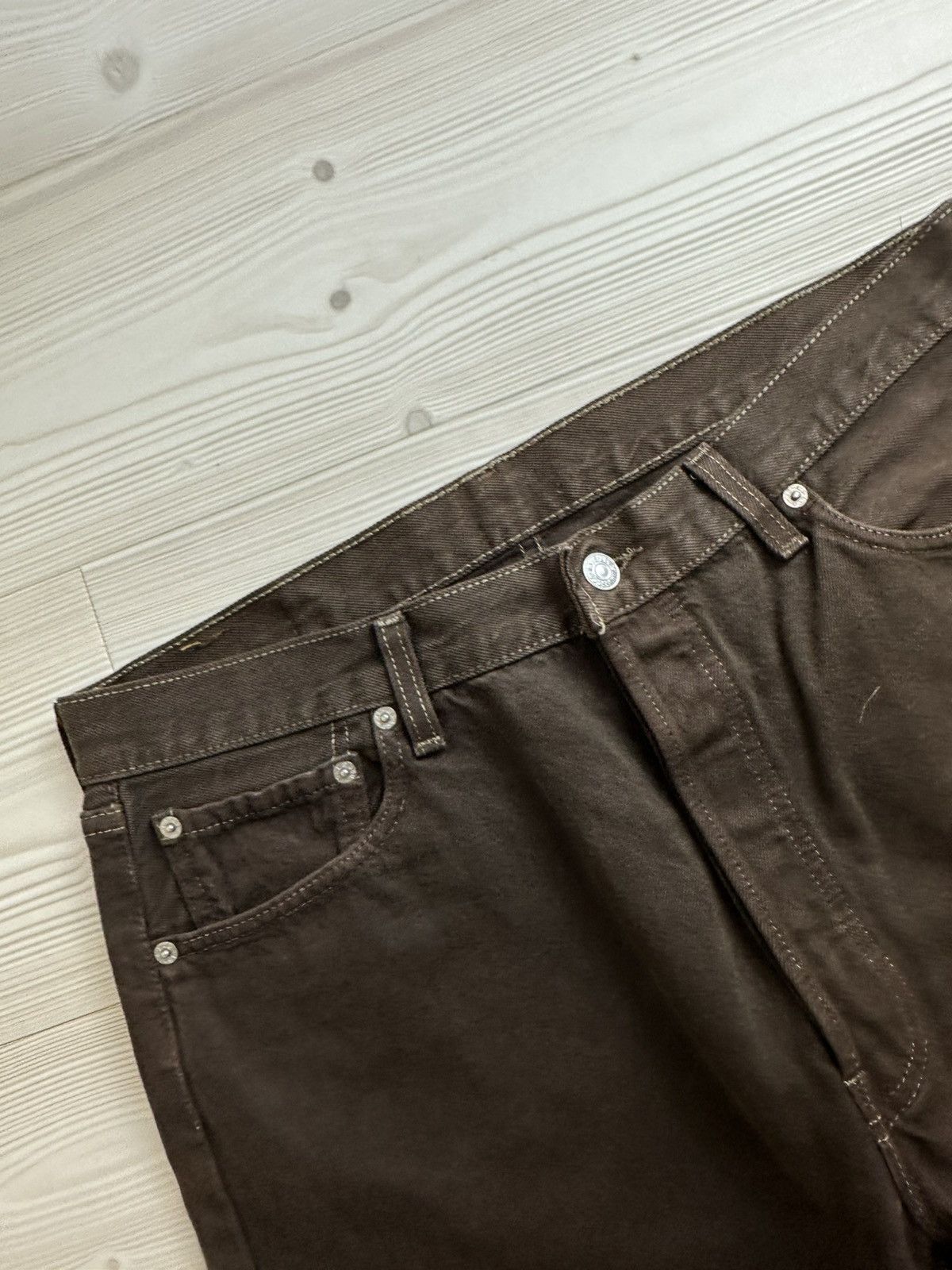 Levi's Vintage Clothing Levi’s vintage 00’ brown jeans RARE 501 36/32 Size US 36 / EU 52 - 3 Thumbnail