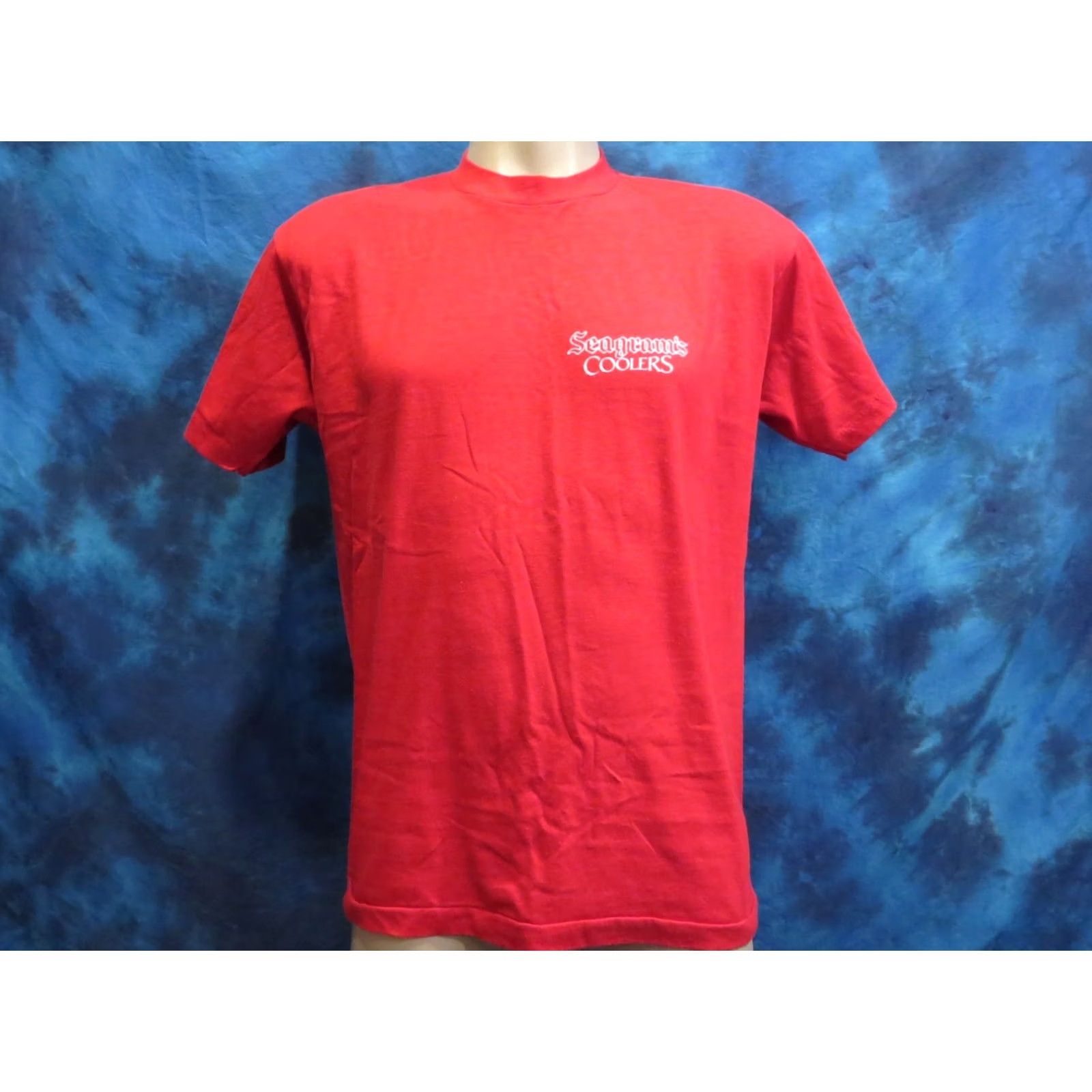 Vintage VINTAGE 80s SEAGRAM’S WINE COOLERS T-Shirt LARGE fun party beer Red Mens Size US L / EU 52-54 / 3 - 3 Thumbnail