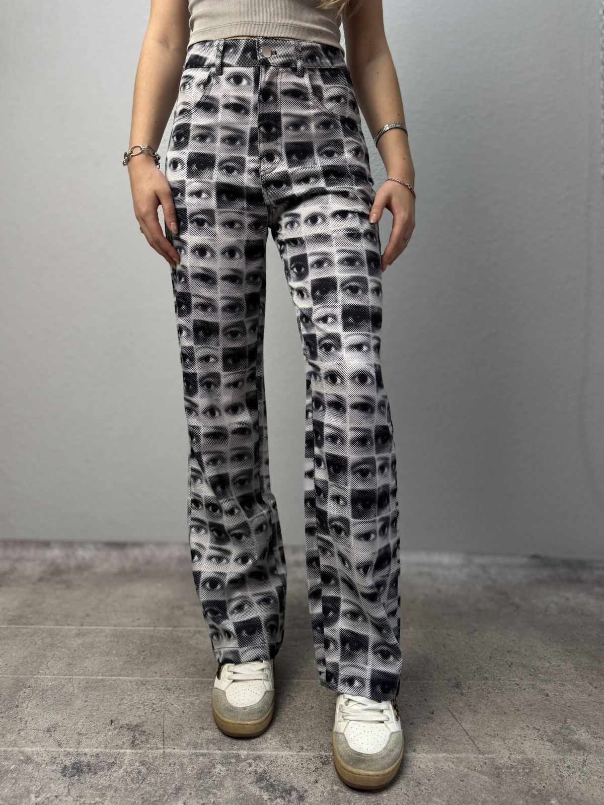 Other VINTAGE REGULAR EYE PRINT JEANS PANTS JPG STYLE PAUL GAUTIER Size US 29 - 1 Thumbnail