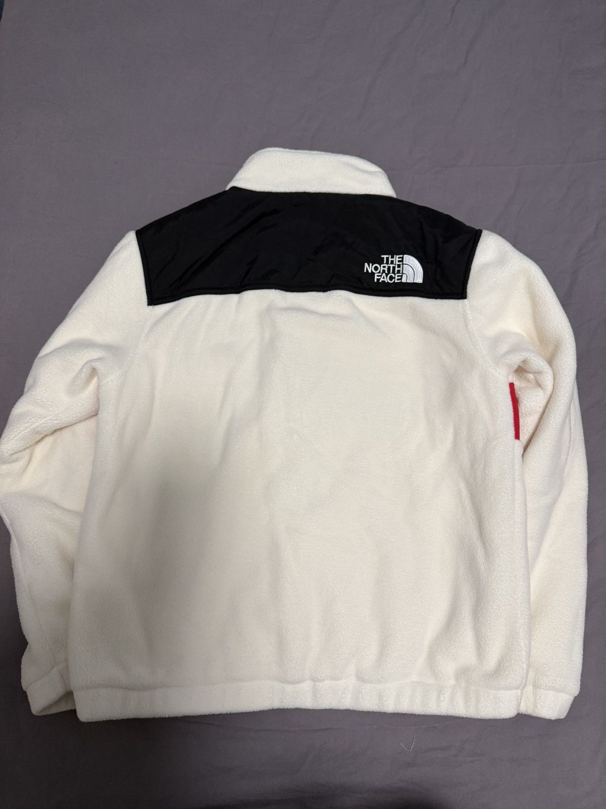 Supreme × The North Face Supreme tnf north face expedition fleece jacket white red Size US S / EU 44-46 / 1 - 6 Thumbnail