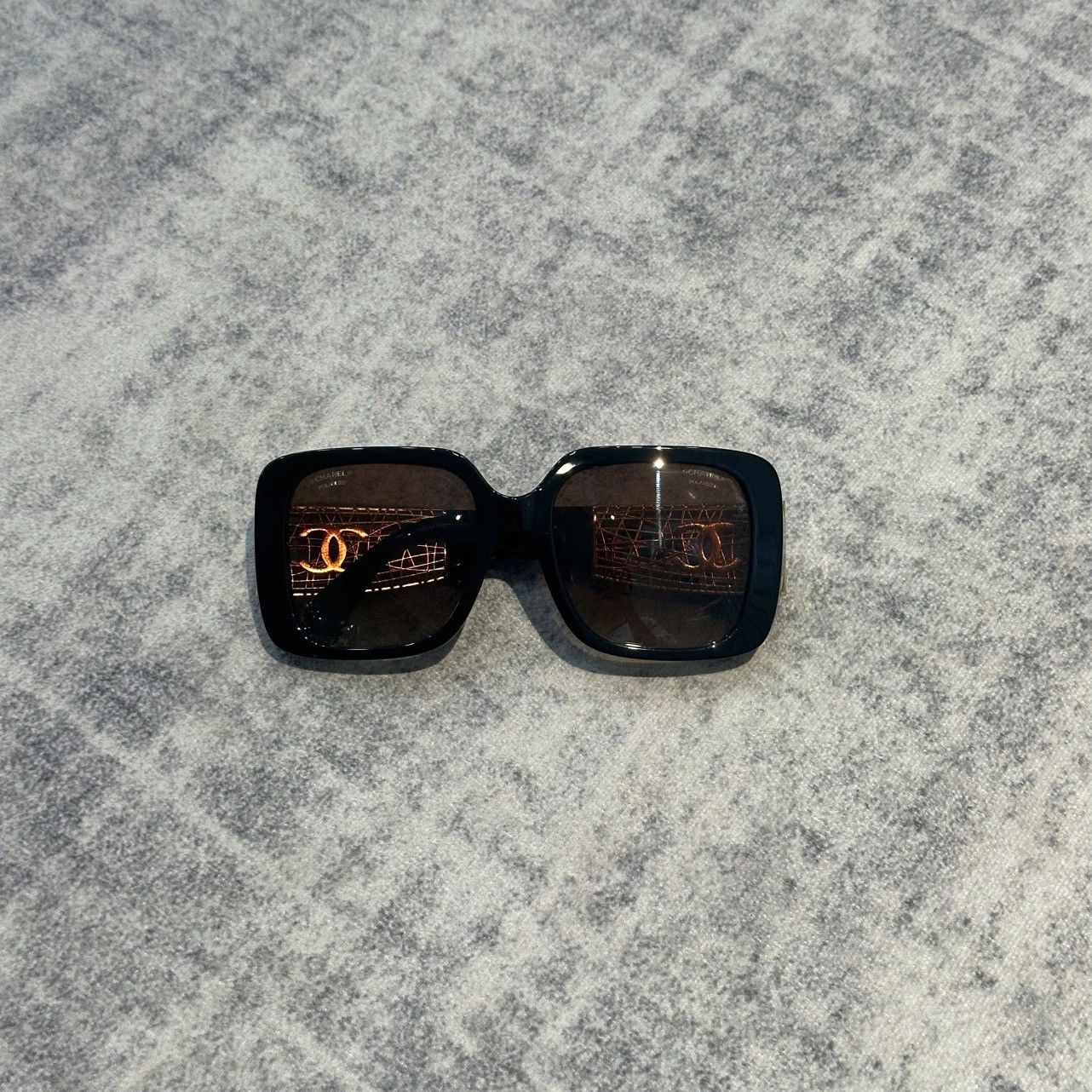 Chanel Chanel 0CH5532 C622S9 Size ONE SIZE - 6 Thumbnail