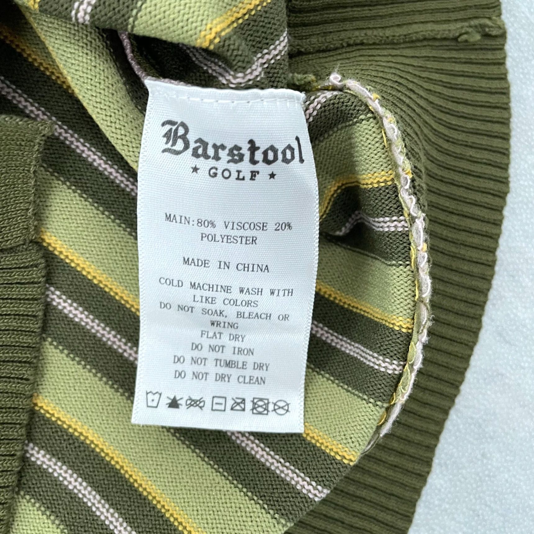 Logo 7 Barstool Golf Sweater Men M Green Stripe Button Up Long Sleeve Logo Cardigan Barstool Golf M Green Stripe Sweater Size US M / EU 48-50 / 2 - 6 Thumbnail