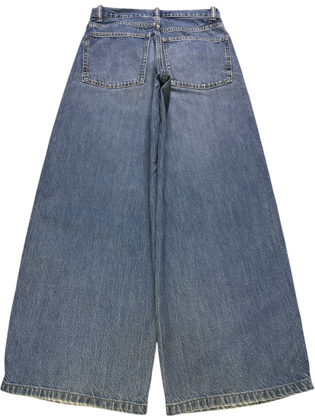 Uniqlo Vintage Uniqlo Lemaire Blue Wash Loose Baggy Jeans Size US 27 - 2 Thumbnail
