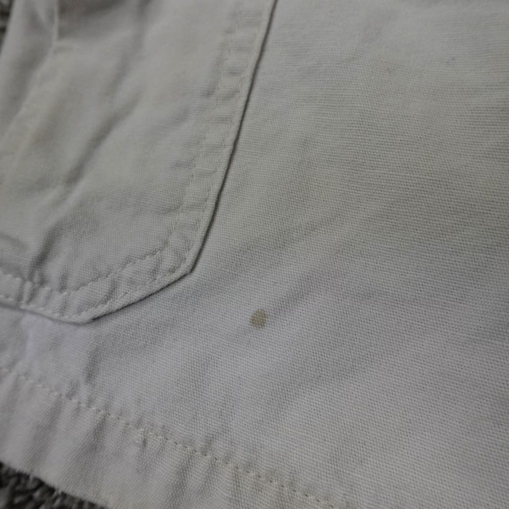 Polo Ralph Lauren Polo Ralph Lauren Chaps Shorts Mens 34 White Cargo Bermuda Casual Preppy 9" Mens Regular Short White Cargo Pocket, 9 Inseam, 34 Waist Size US 34 / EU 50 - 2 Thumbnail