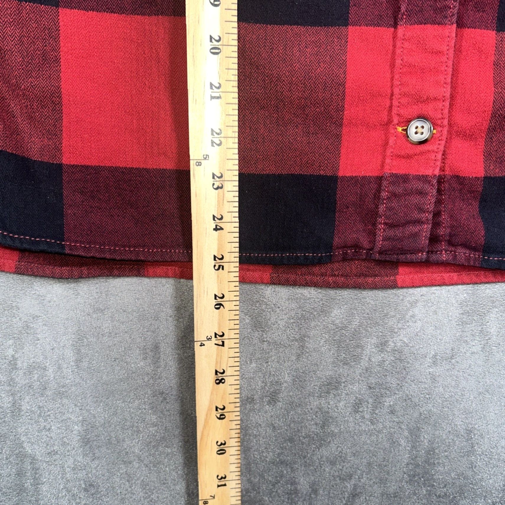 Carhartt VINTAGE? Wait this is not vintage. Carhartt Rugged Flex Red Plaid Shirt Womens Size M Loose Fit Button Up Workwear Size M / US 6-8 / IT 42-44 - 6 Thumbnail