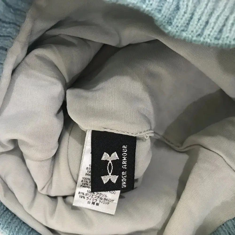 Under Armour × Vintage Under Armour Small Logo Beanie Hat Size ONE SIZE - 5 Thumbnail