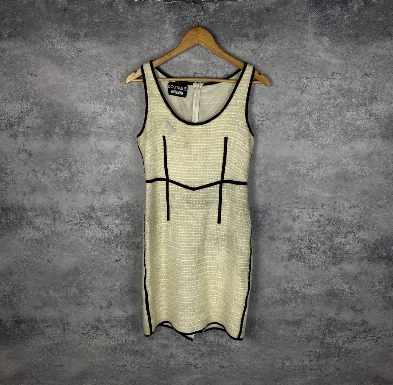 Boutique Moschino Moschino Boutique Dress Women's Size USA 10 Beige Sleeveless Size L / US 10 / IT 46 - 1 Thumbnail