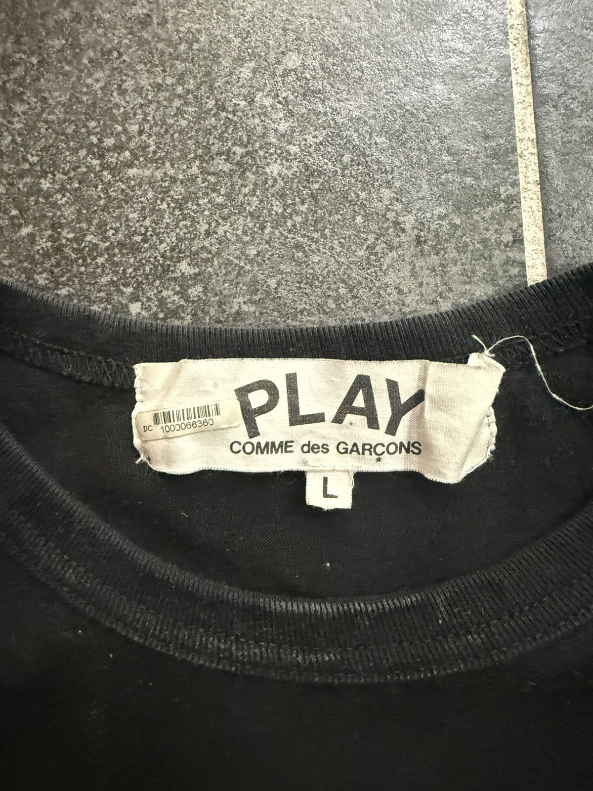Comme des Garcons PLAY Comme Des Garcons Play Double Heart Black Tee Size US L / EU 52-54 / 3 - 3 Thumbnail