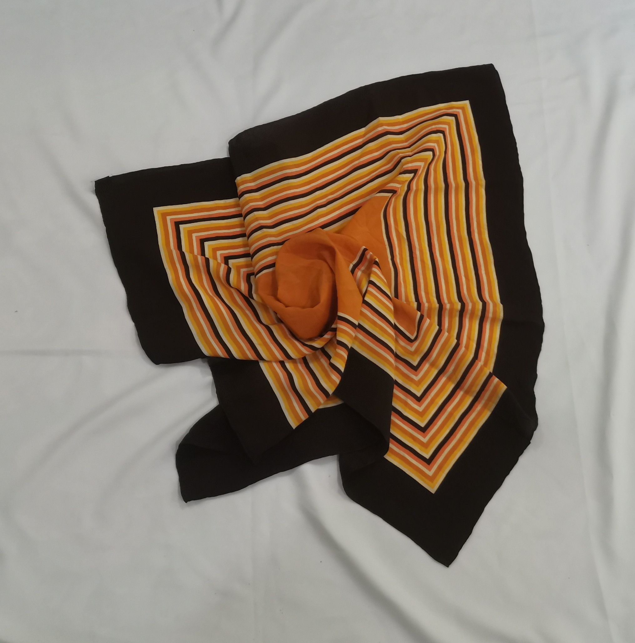 Vintage × Yves Saint Laurent Rare vintage Yves Saint laurent scarves nice design Size ONE SIZE - 3 Thumbnail