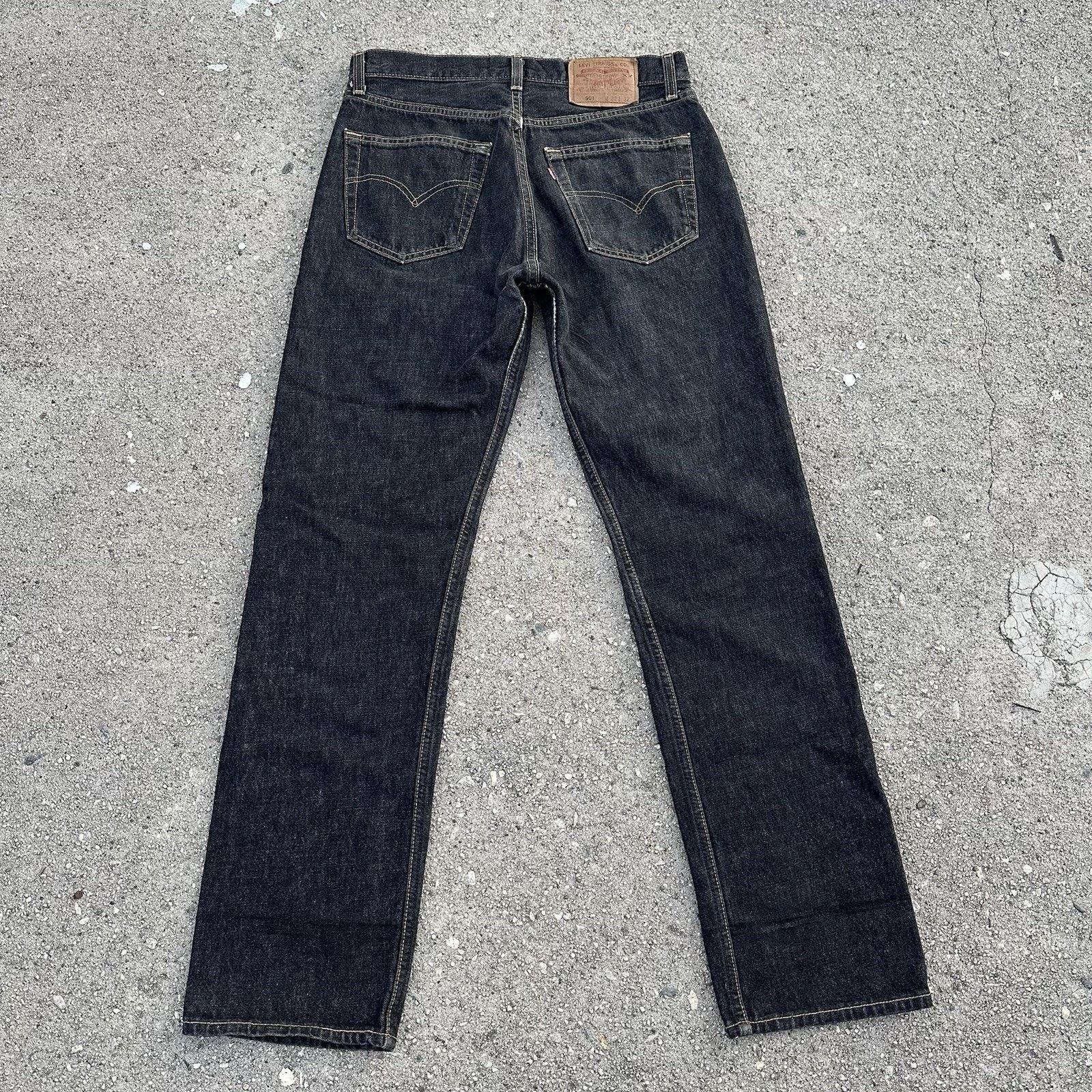 Essentials × Levi's × Vintage Vintage 90s Levi’s 501 Straight Black Denim Jeans 32x32 Size US 32 / EU 48 - 4 Thumbnail
