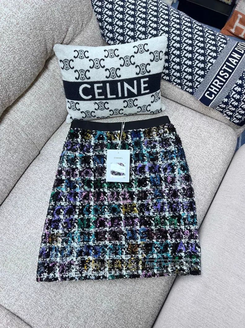 Chanel Chanel 22A show high-end handicraft workshop colour sequin Size 25" / US 0 / IT 36 - 1 Thumbnail