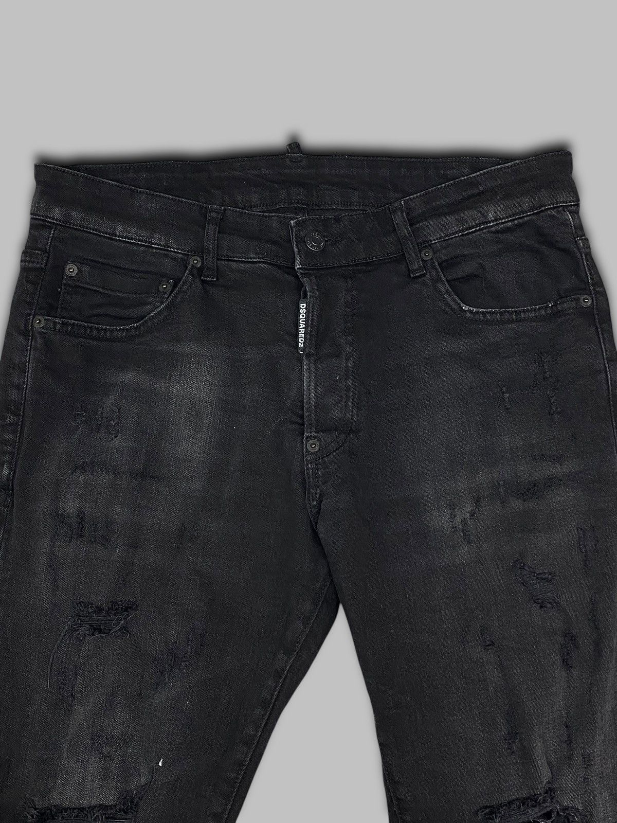 Dsquared2 Dsquared2 Washed Denim Jeans Y2K Distressed Style Size US 34 / EU 50 - 19 Thumbnail