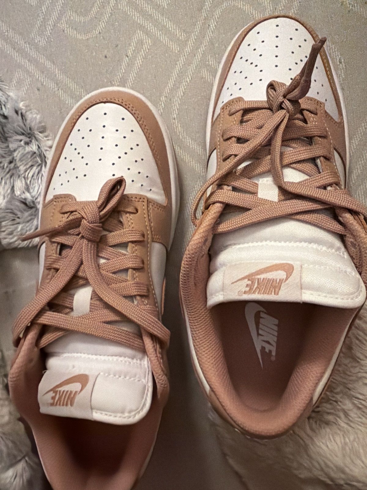 Nike Women Nike Dunk Lows Size US 9 / IT 39 - 5 Thumbnail