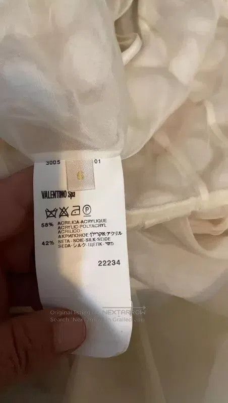 Valentino Valentino White ruffled dress Size S / US 4 / IT 40 - 5 Thumbnail
