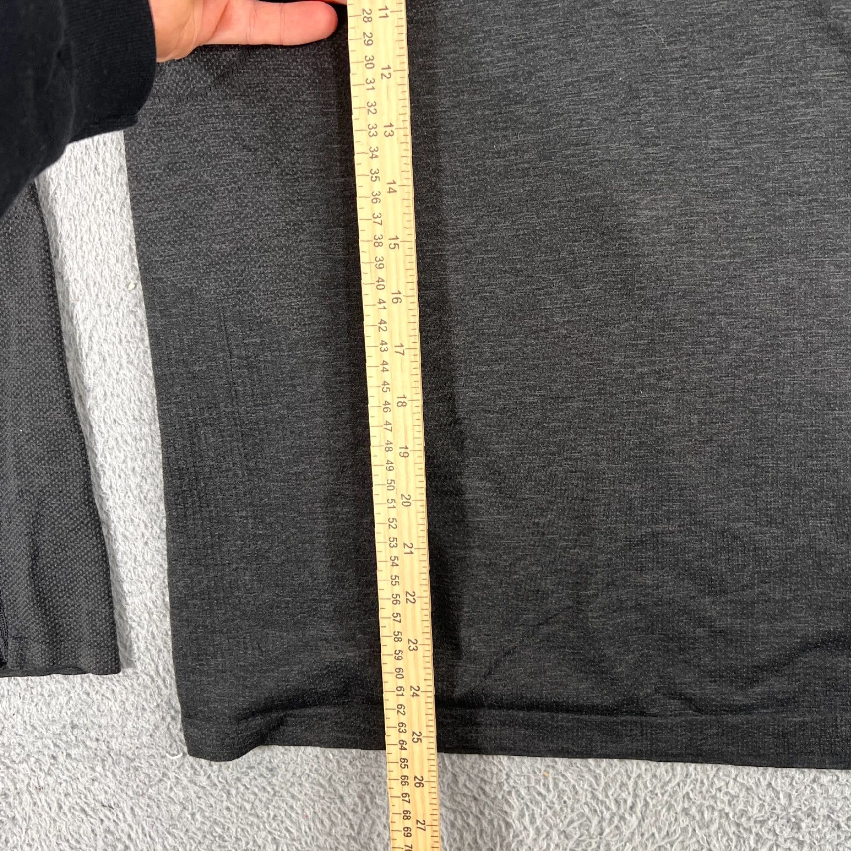 Lululemon Lululemon Hoodie Pullover Mens M Charcoal Gray 2.0 Vent Tech Hooded Activewear Soft Logo Winter Fall Spring Knit/Metal? Size M / US 6-8 / IT 42-44 - 5 Thumbnail