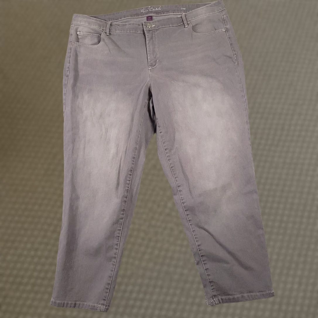 Gloria Vanderbilt Gloria Vanderbilt All Around Slimming Effect Crop Jeans Women's 18W Gray Stretch Denim Cropped 27 In Inseam Womens Size 40" / US 18 - 1 Thumbnail