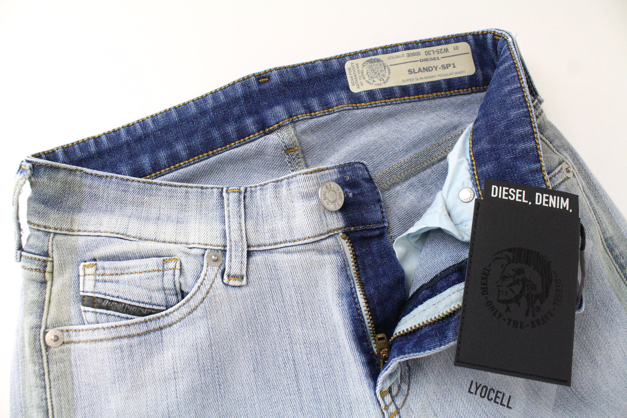 Diesel SLANDY-SP1 0090E W25/L30 Light Blue Stretch Jeans 70465 Size 25" / US 0 / IT 36 - 3 Thumbnail