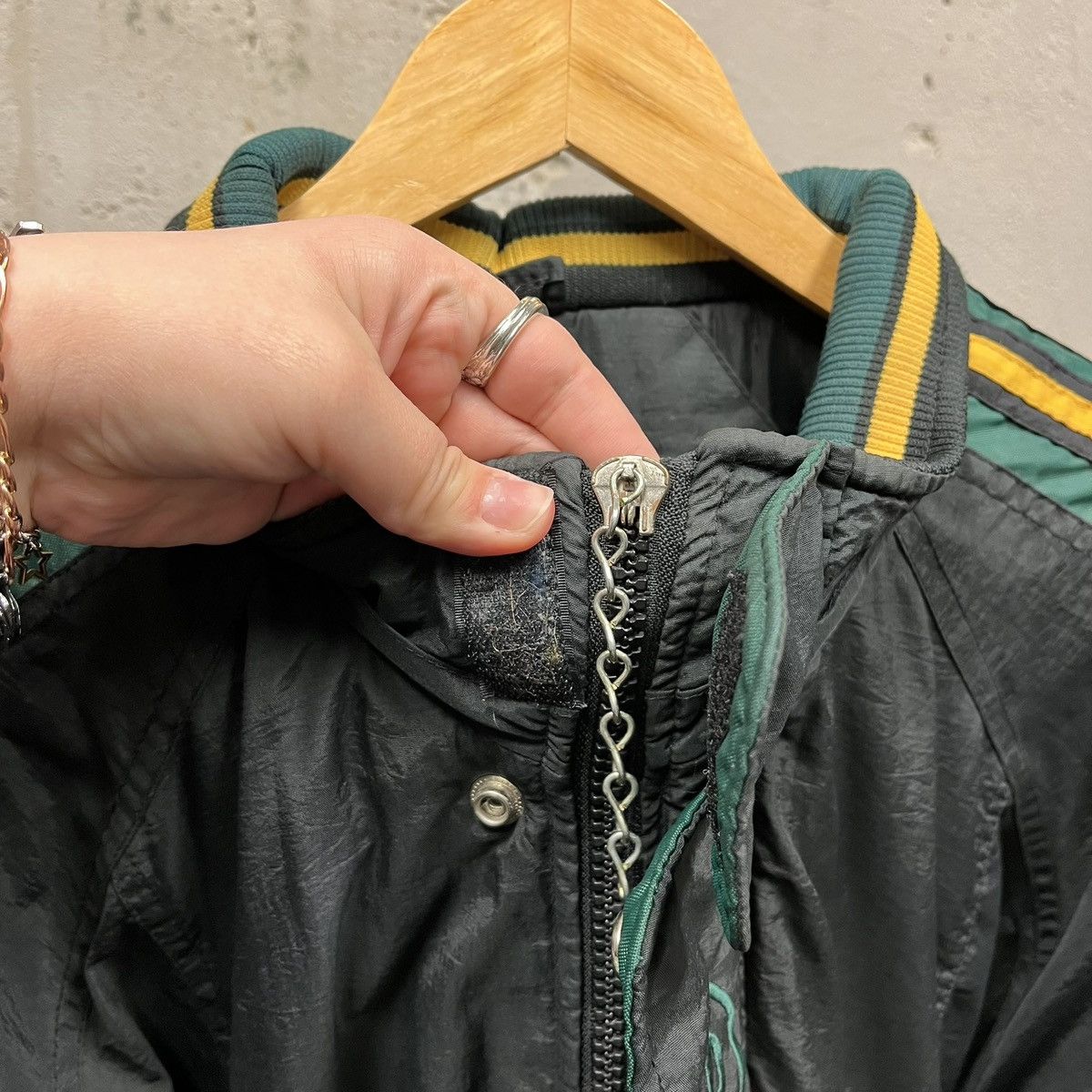 Starter × Vintage Starter Vintage 90s NFL Pro Line Green Bay Packers Coat XL Size US XL / EU 56 / 4 - 6 Thumbnail