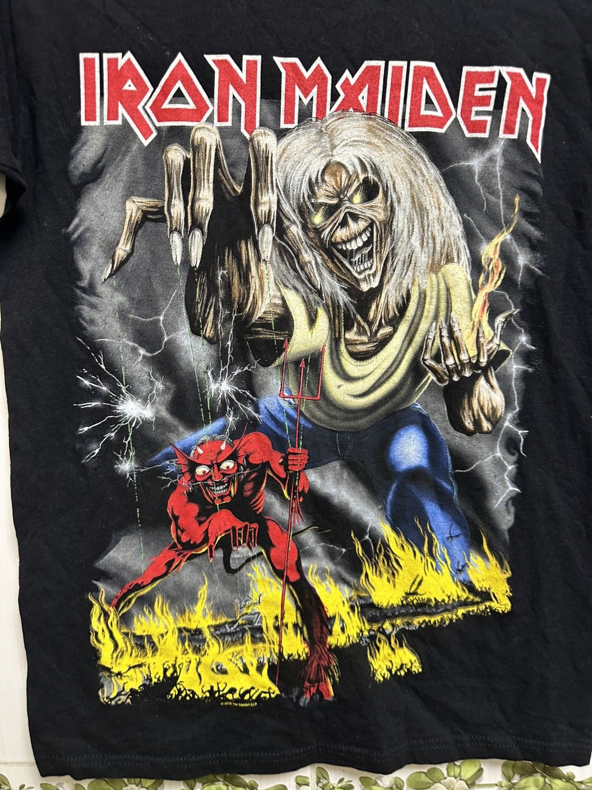 Band Tees × Iron Maiden 2018 Iron Maiden European Legacy Of The Beast Tour Size: S Size US S / EU 44-46 / 1 - 3 Thumbnail