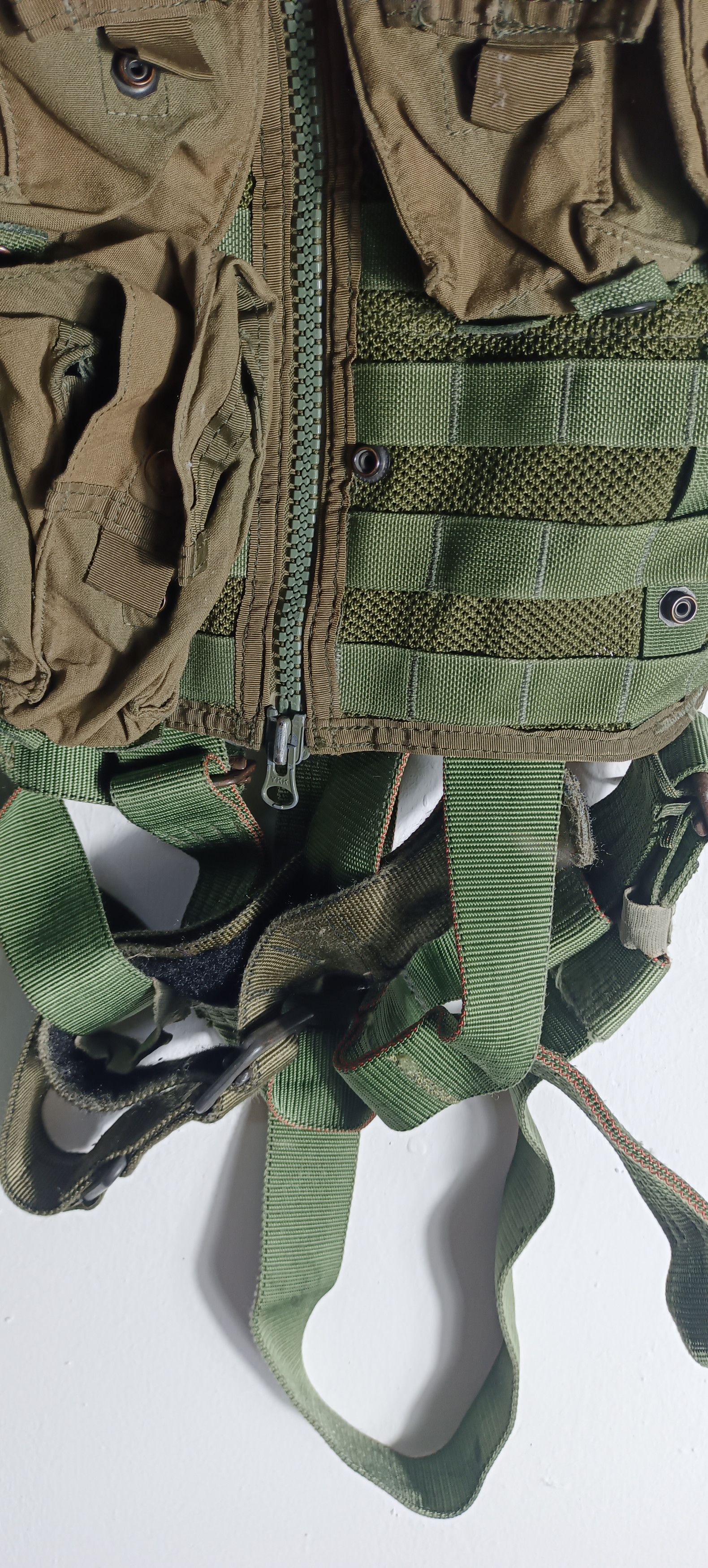 Vintage RARE🔥🔥US Army Survival Vest CWU-33/P22P-18 Size US M / EU 48-50 / 2 - 4 Thumbnail