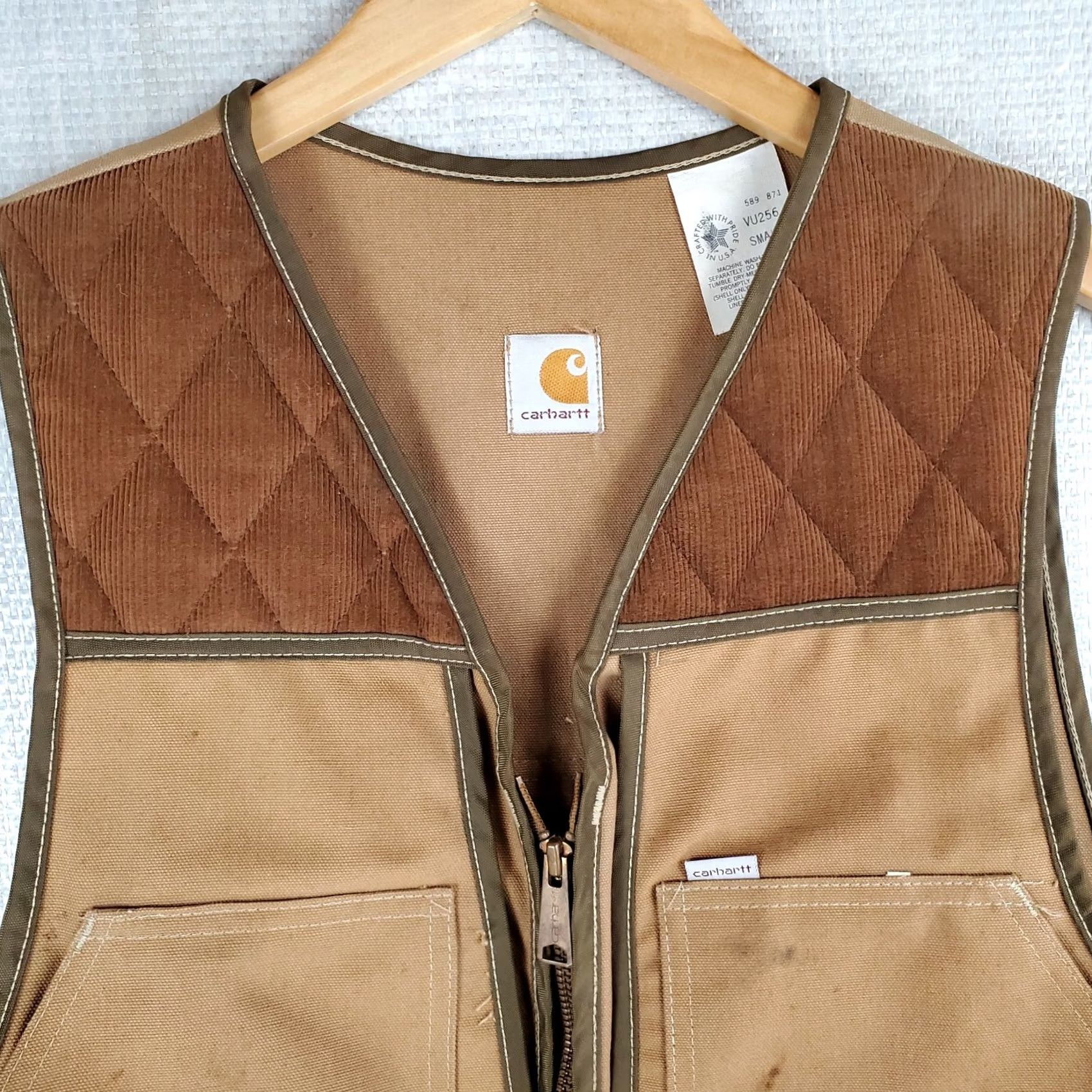 Carhartt VTG Carhartt Vest Mens Hunting Corduroy Cotton Duck Vest Small Beige USA Camouflage Men Front Pouch Ammunition Holders Game Pouch Size US S / EU 44-46 / 1 - 3 Thumbnail