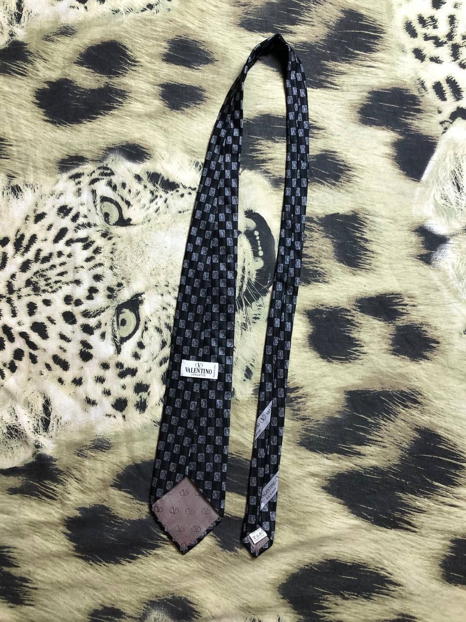 Valentino Valentino Cravatte Geometric Pattern Silk Tie Size ONE SIZE - 11 Thumbnail