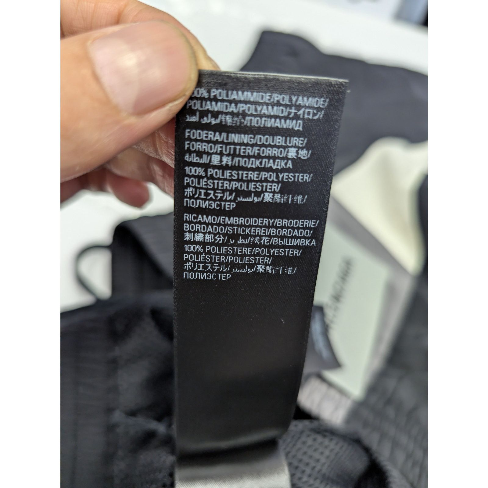 Balenciaga o1rshd1 Regular Tracksuit Pants in Black Size US 30 / EU 46 - 17 Thumbnail