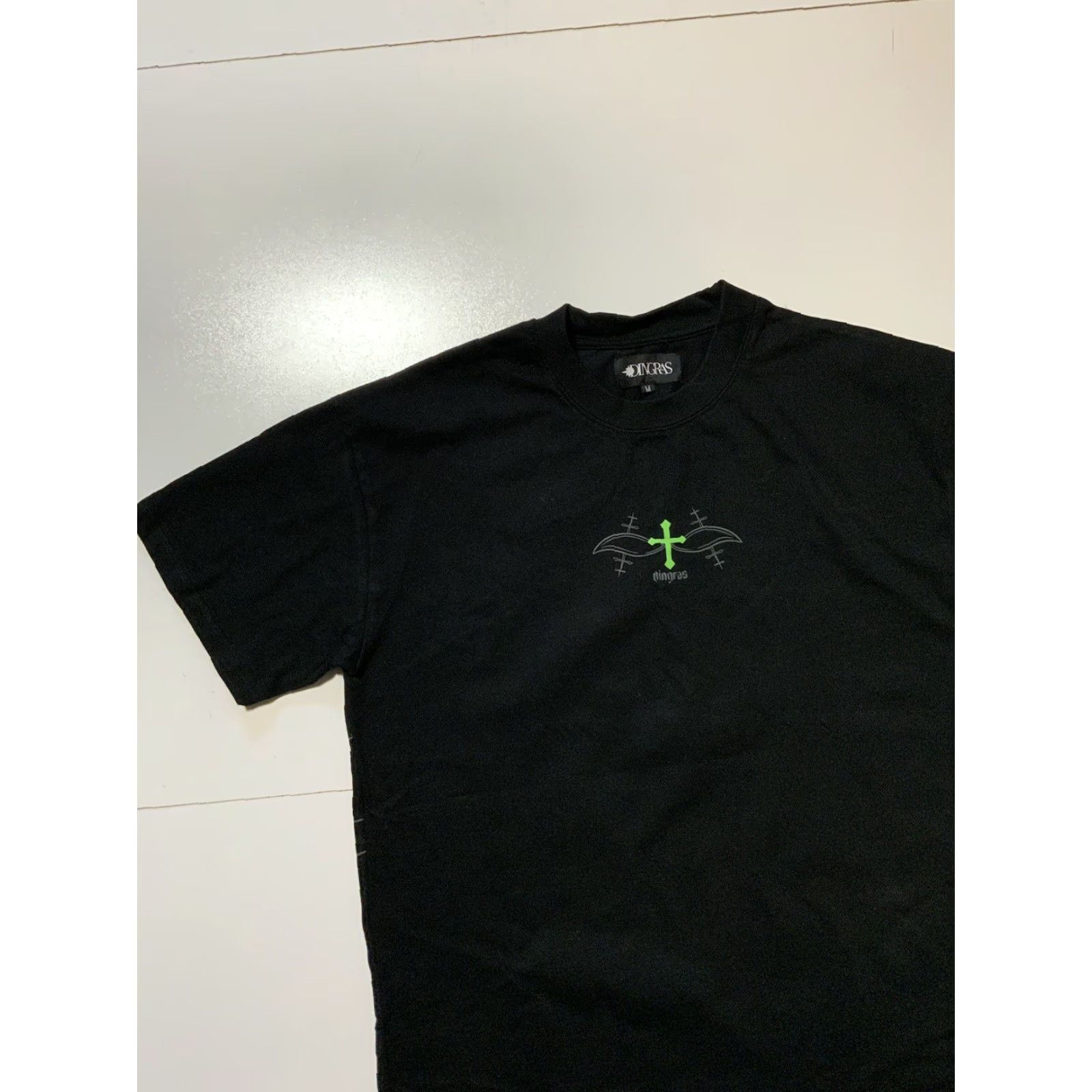 Vintage Dingras BlackClover Anime Manga Big Graphic Heavyweight Black T-Shirt Sz.M Men's M Black Size US M / EU 48-50 / 2 - 3 Thumbnail