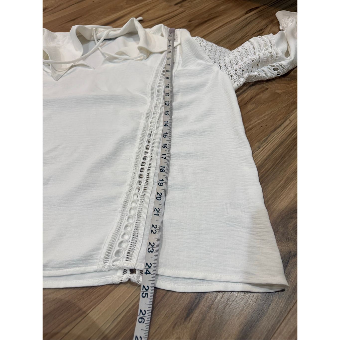Brochu Walker Brochu Walker Kaia Blouse Long Sleeves Eyelet & Lace Relaxed Size M / US 6-8 / IT 42-44 - 9 Thumbnail