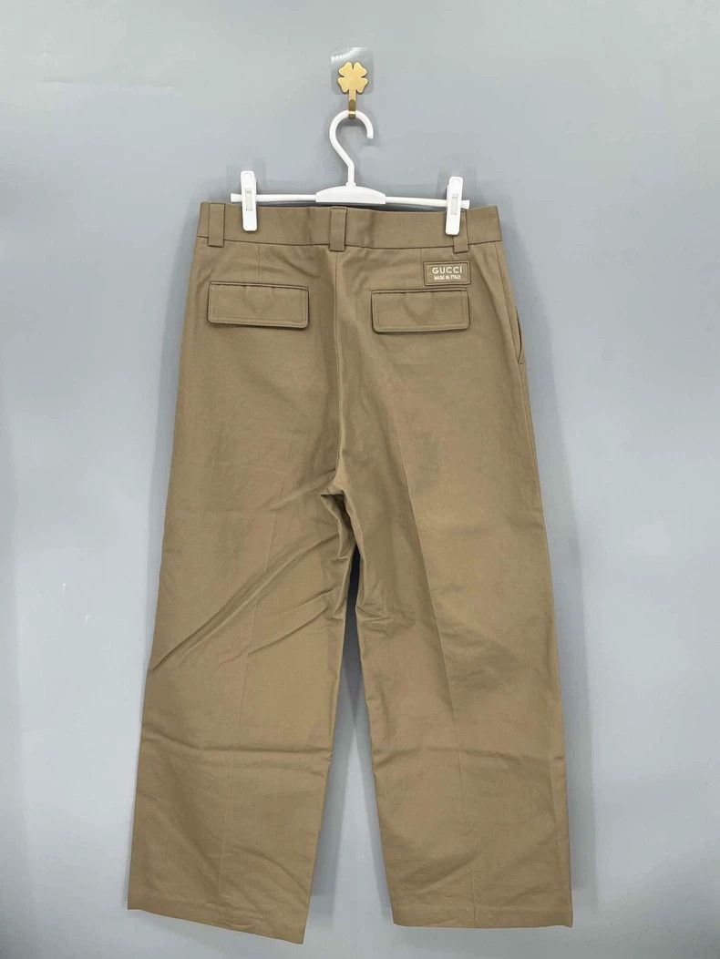 Gucci Gucci Khaki, embroidered, straight, casual pants 2501-Nexta Size US 34 / EU 50 - 1 Thumbnail